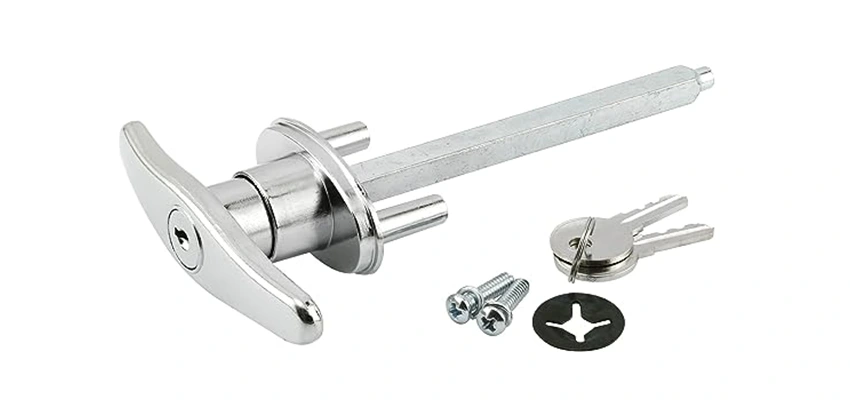 Old Style Garage Door Locks Replacements in Fort Bragg, California